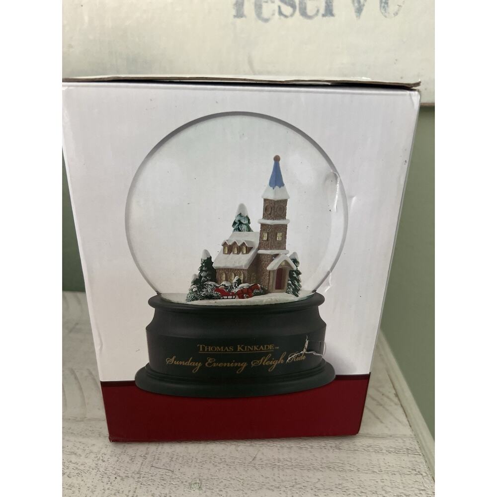 Thomas Kinkade Sunday Evening Sleigh Ride Snow Globe 1996 - Picture 3 of 9